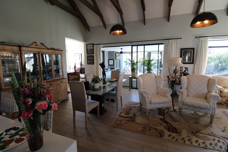 4 Bedroom Property for Sale in Earls Court Lifestyle Estate Western Cape